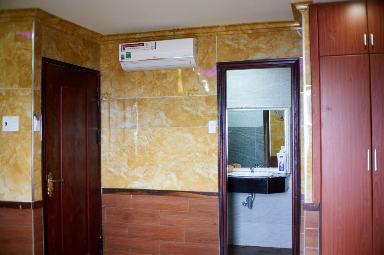 Hoa Anh Dao 2 Hotel Thuan An Exterior photo