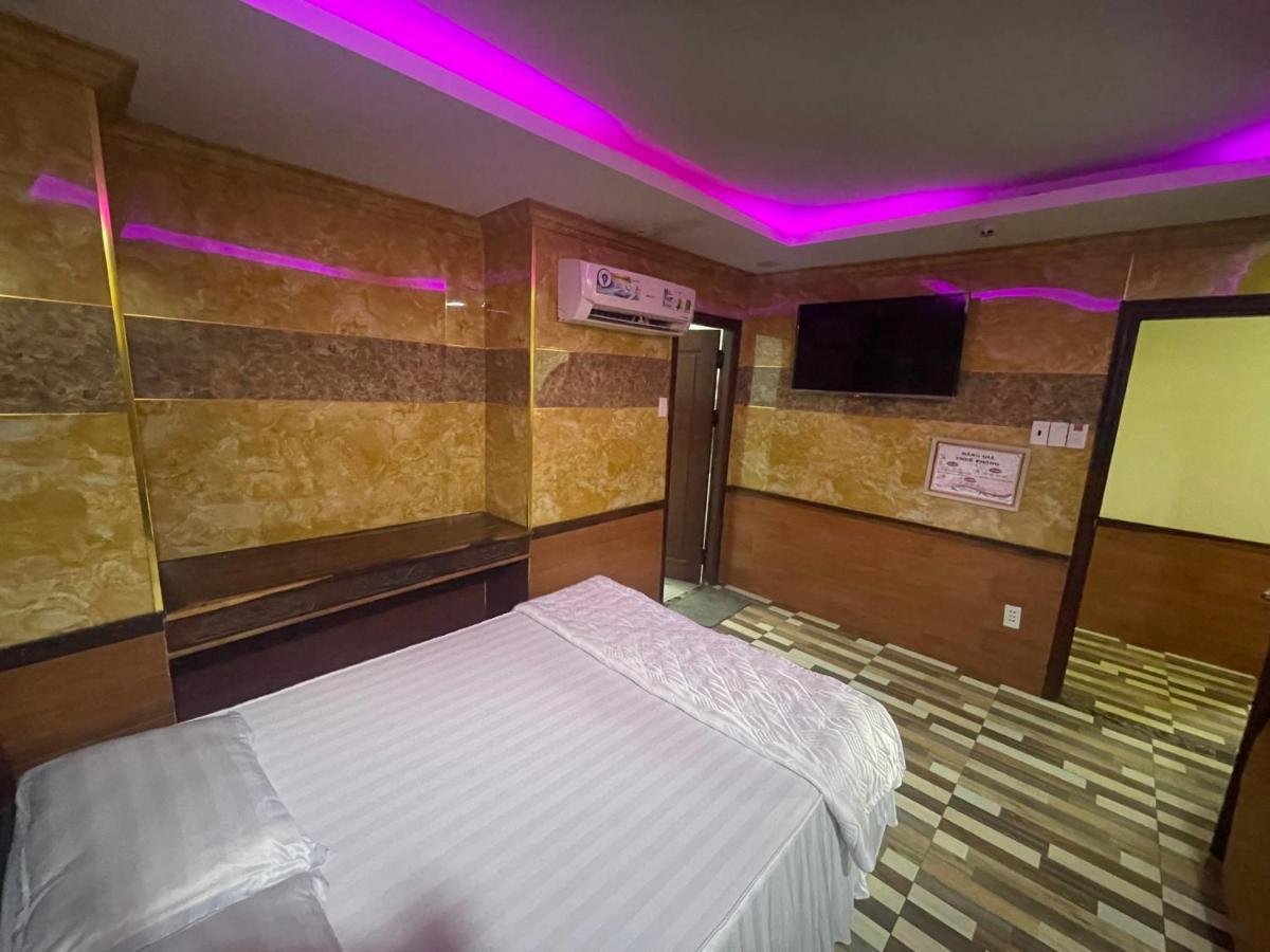 Hoa Anh Dao 2 Hotel Thuan An Exterior photo