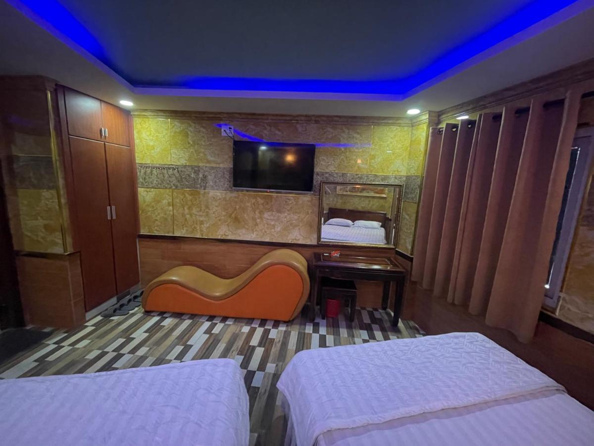Hoa Anh Dao 2 Hotel Thuan An Exterior photo